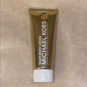 Michael Kors silky body lotion 3.4oz